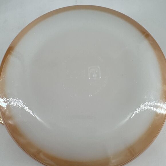 Anchor Hocking Fire King MCM 1.5 QT Casserole Dish 437 Gold Peach Luster VTG - Picture 6 of 9